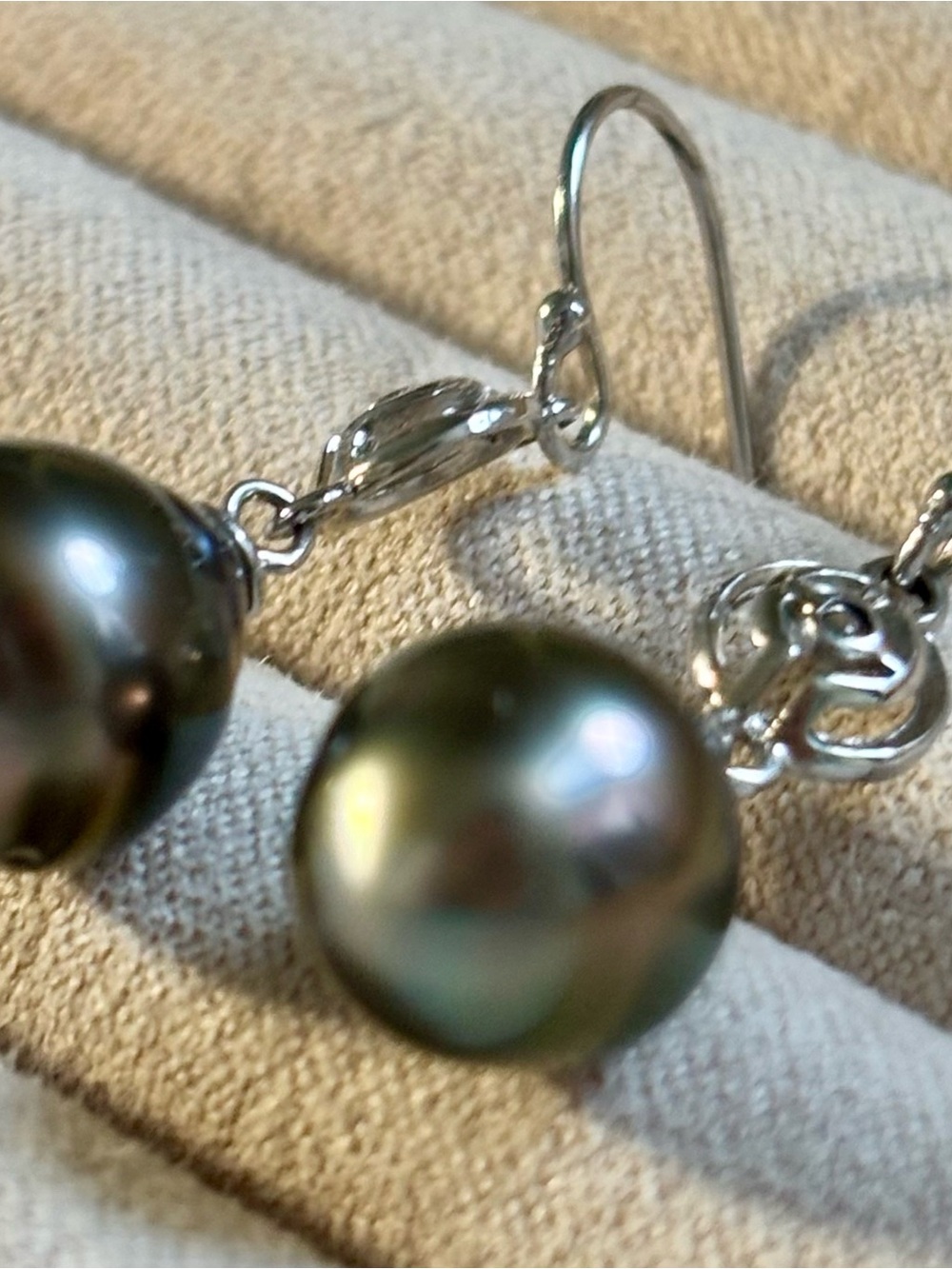 Sterling silver 925 Drop Earrings with Black Tahitian Pearl - Picture 5 of 12
